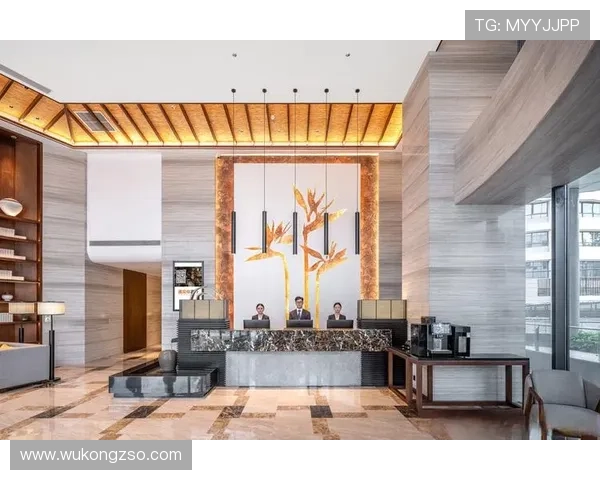 何卓佳的生活比赛场还疯狂?听说家里装修得像五星级酒店似的! 何卓佳的生活比赛场还疯狂?听说家里装修得像五星级酒店似的!