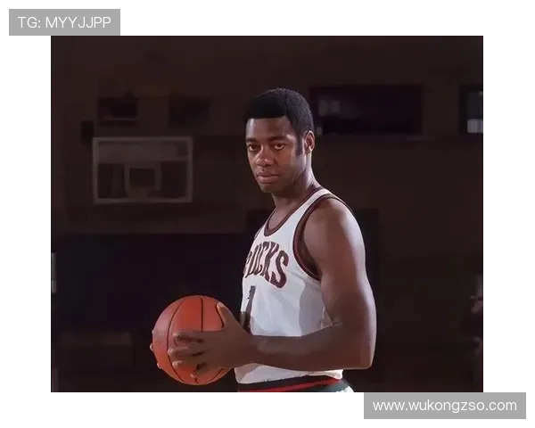 奥斯卡·罗伯特森助攻数领先时代同期核心，改变组织者标准