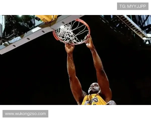 奥尼尔低位背打制造错位显著提升湖人内线得分效率