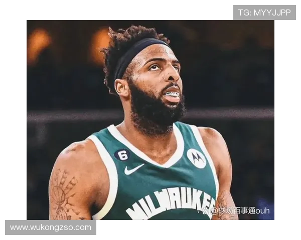 米切尔·罗宾逊内线防守提升篮板贡献 拉开与队友争抢空间差距