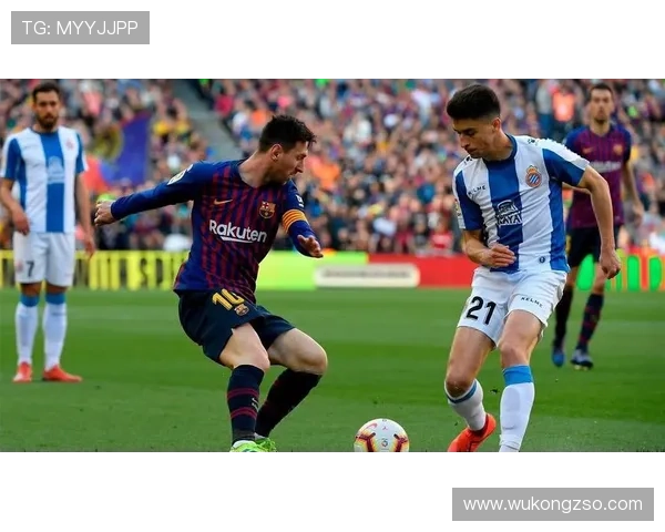 任意球判罚规则拆解：哪些动作容易被裁判吹哨？