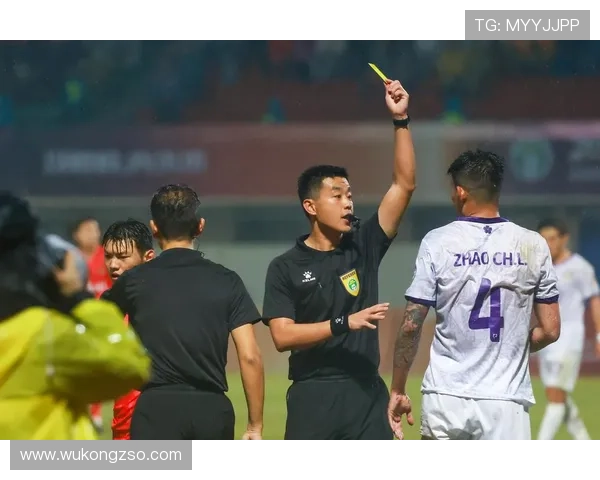 抗议判罚的正确流程与裁判权威如何平衡解析